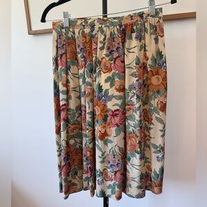 Vintage Anne Klein Floral Print pleated skirt size 8